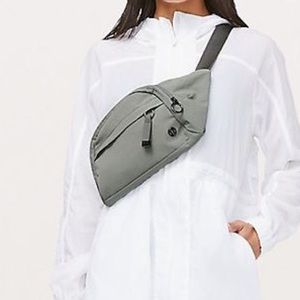 Lululemon belt bag